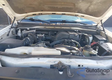 2006 Ford Explorer Xlt from USA, damaged, VIN 1FMEU73E76UA85944